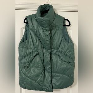 Women’s Puffer down vest green blue turquoise size M